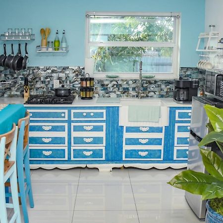 Miami Boho Beach Place Hialeah Esterno foto